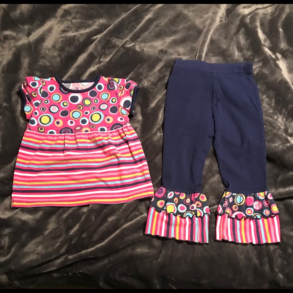 Size 4T JKhaki Ruffled Navy/Pink Outfit